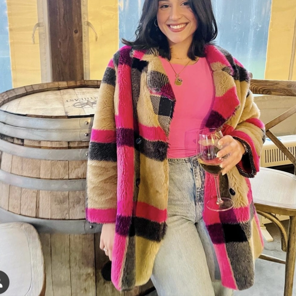 Anthropologie Vilagallo Hot Pink Teddy Coat - Picture 10 of 12